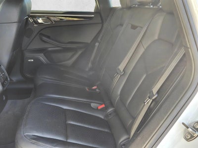 2018 Porsche Macan AWD
