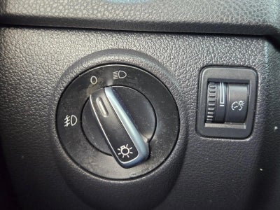 2013 Volkswagen Tiguan 2WD 4dr Auto S