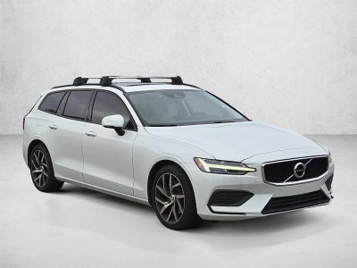 2020 Volvo V60 T5 FWD Momentum