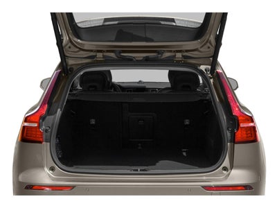 2020 Volvo V60 T5 FWD Momentum