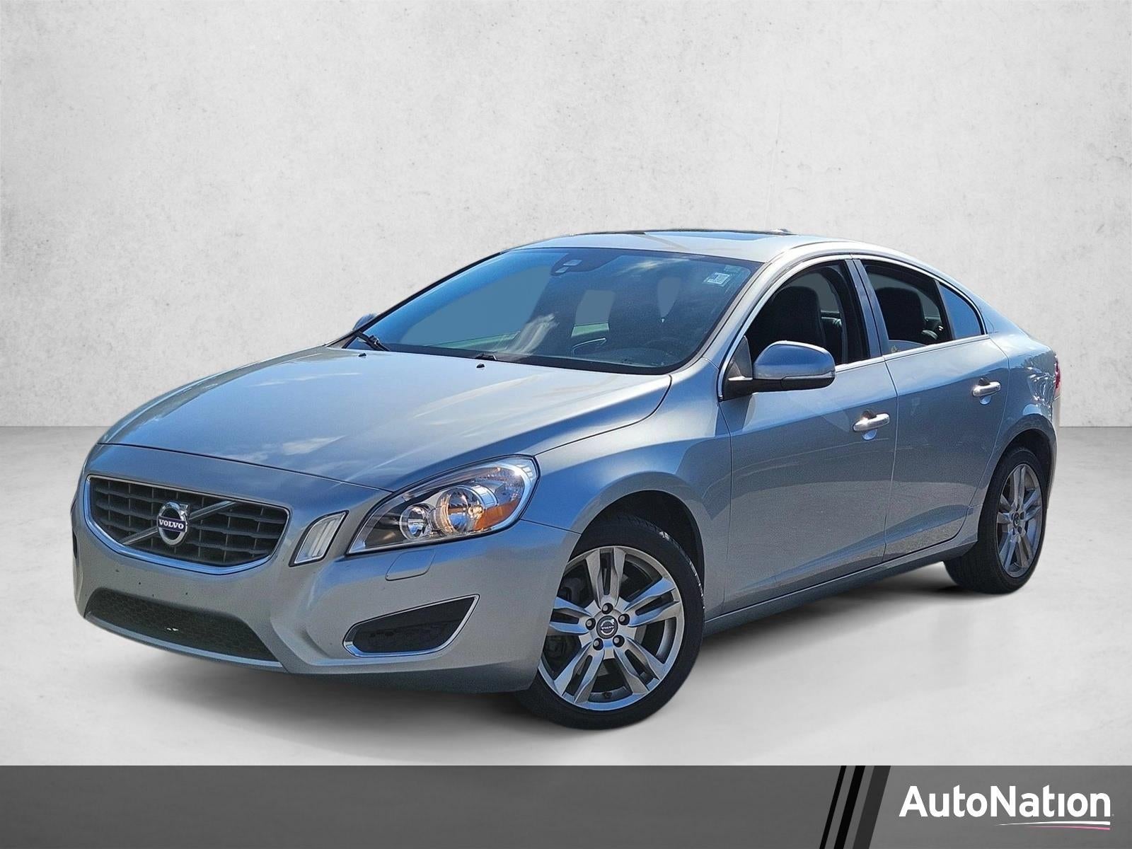 2013 Volvo S60 4dr Sdn T5 AWD