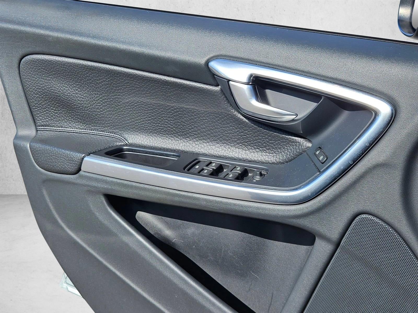 2013 Volvo S60 4dr Sdn T5 AWD