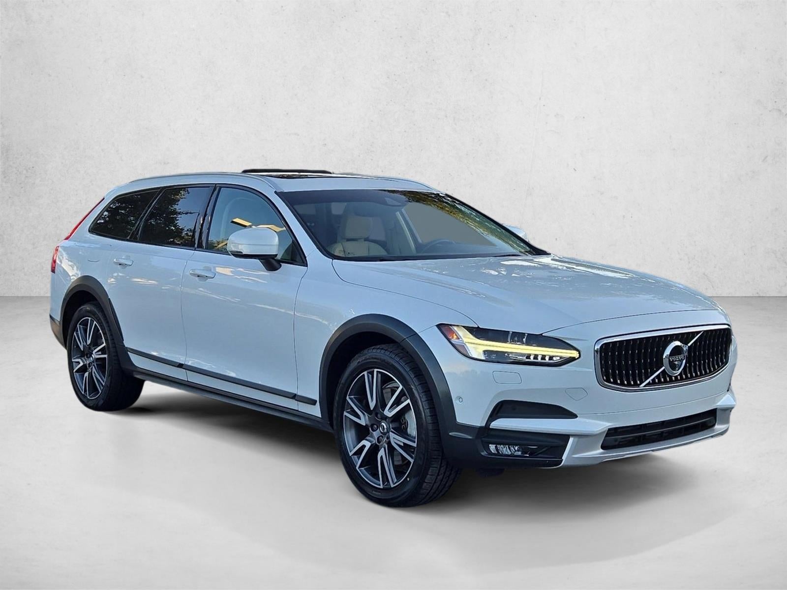 2018 Volvo V90 Cross Country T6 AWD