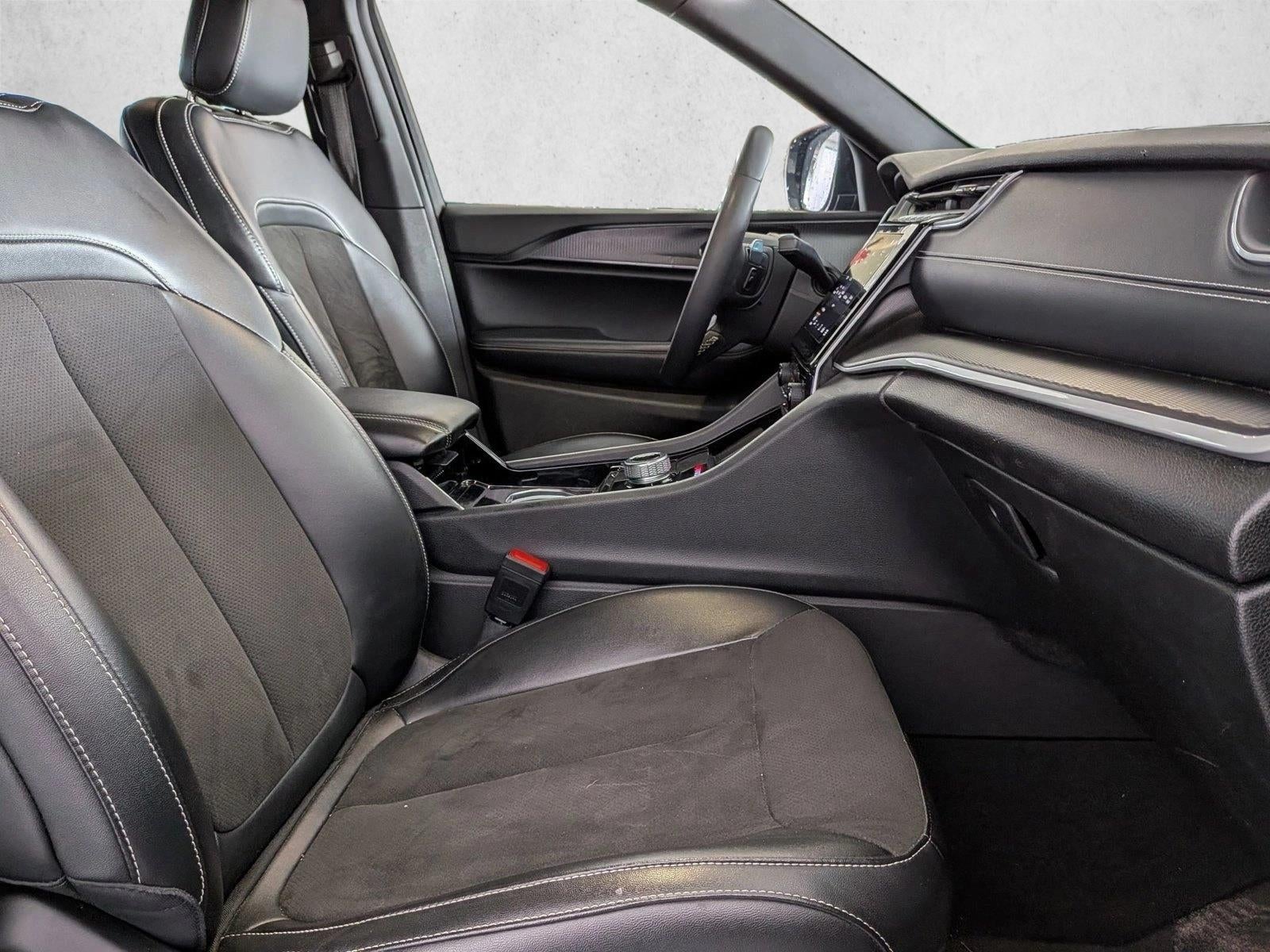 2023 Jeep Grand Cherokee L Altitude 4x4