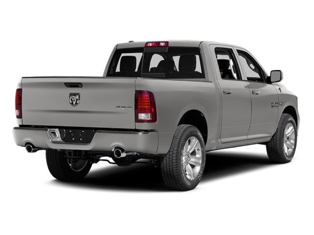 2014 RAM 1500 4WD Crew Cab 5.7 Ft Box Sport