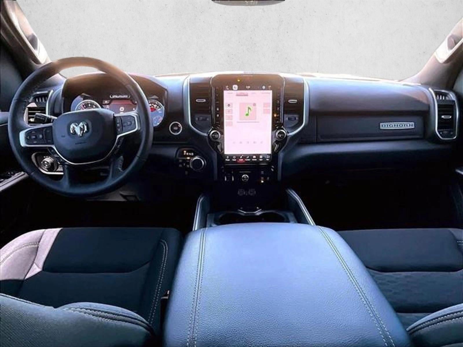 2025 RAM 1500 Big Horn 4x4 Crew Cab 5'7" Box