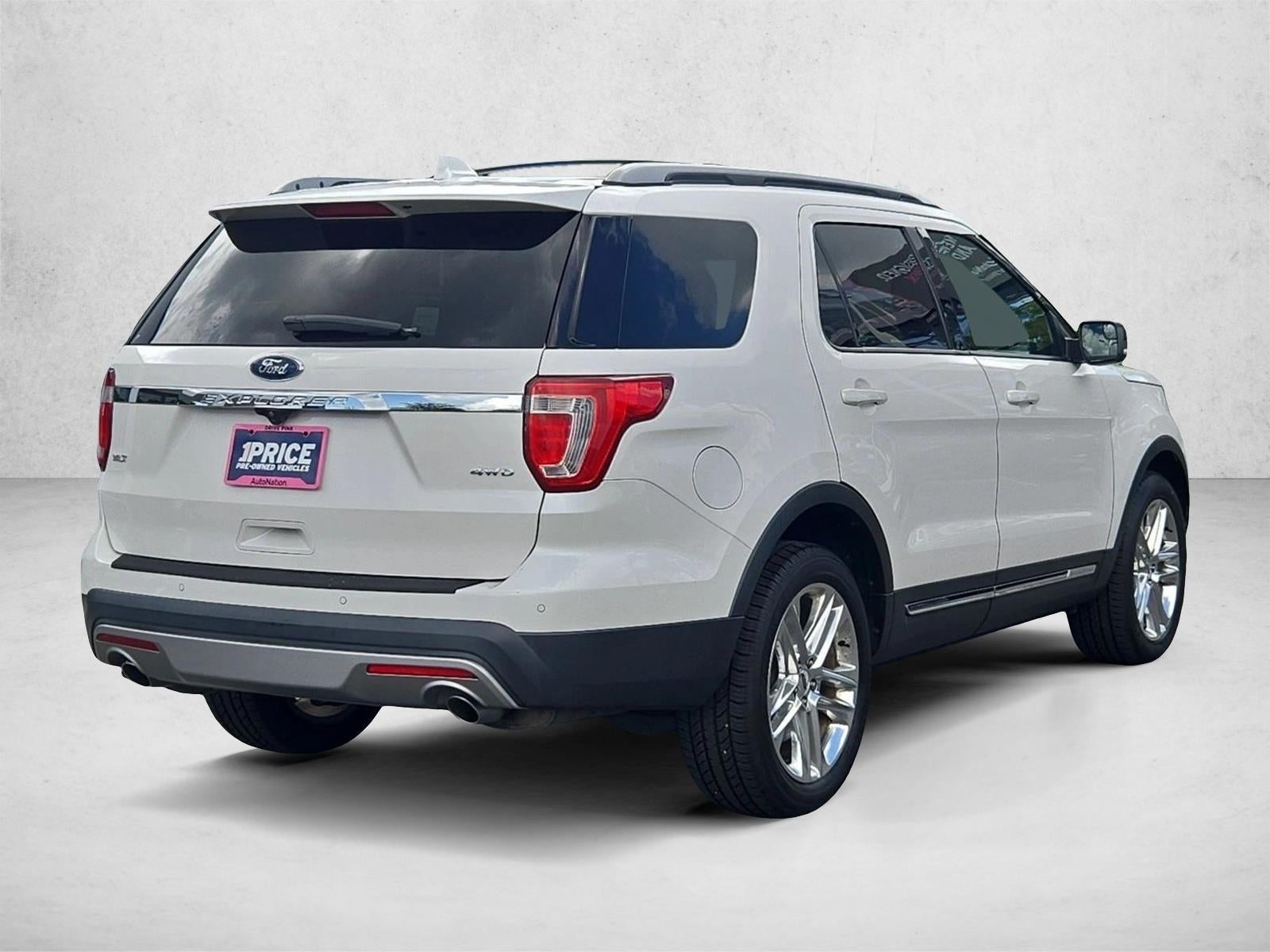 2016 Ford Explorer 4WD 4dr XLT