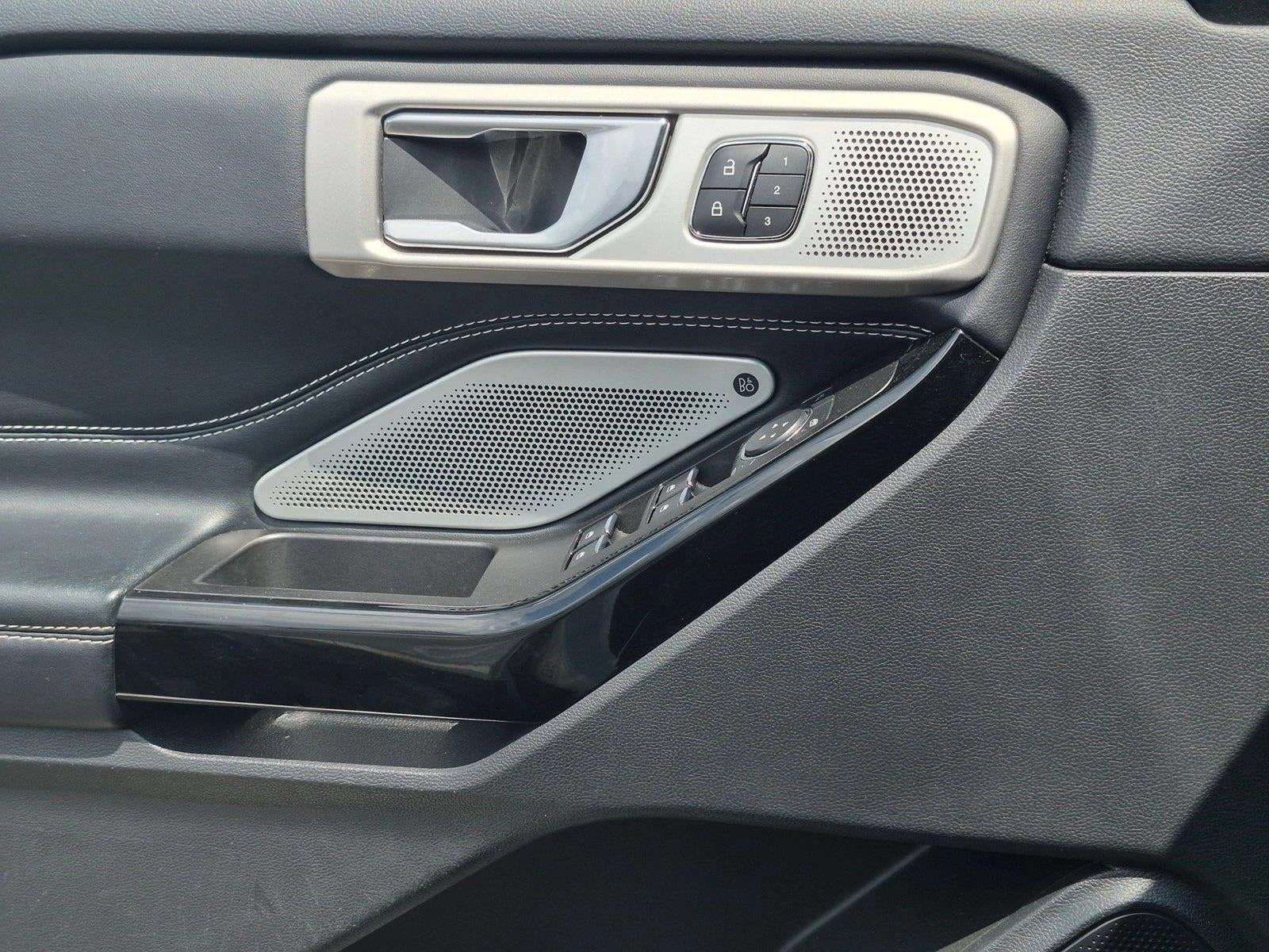 2022 Ford Explorer ST 4WD