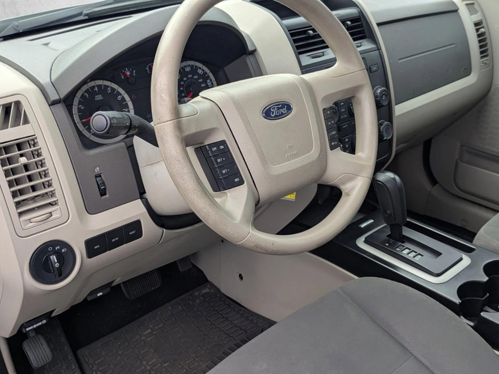 2012 Ford Escape FWD 4dr XLS