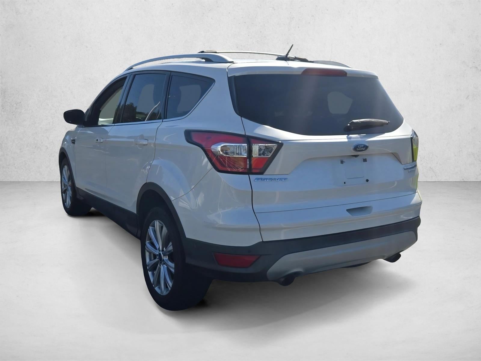 2017 Ford Escape Titanium FWD