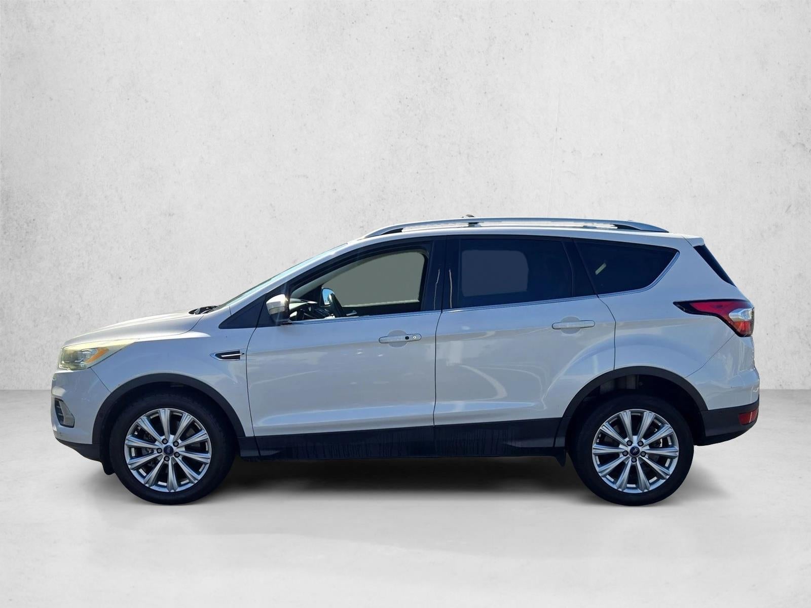 2017 Ford Escape Titanium FWD
