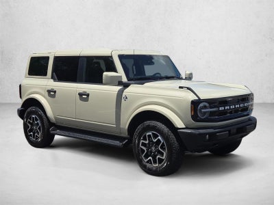 2026 Ford Bronco Outer Banks 4 Door 4x4