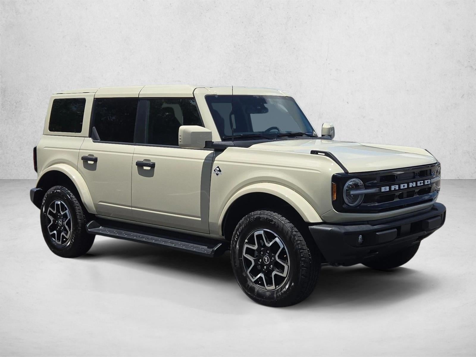 2026 Ford Bronco Outer Banks 4 Door 4x4