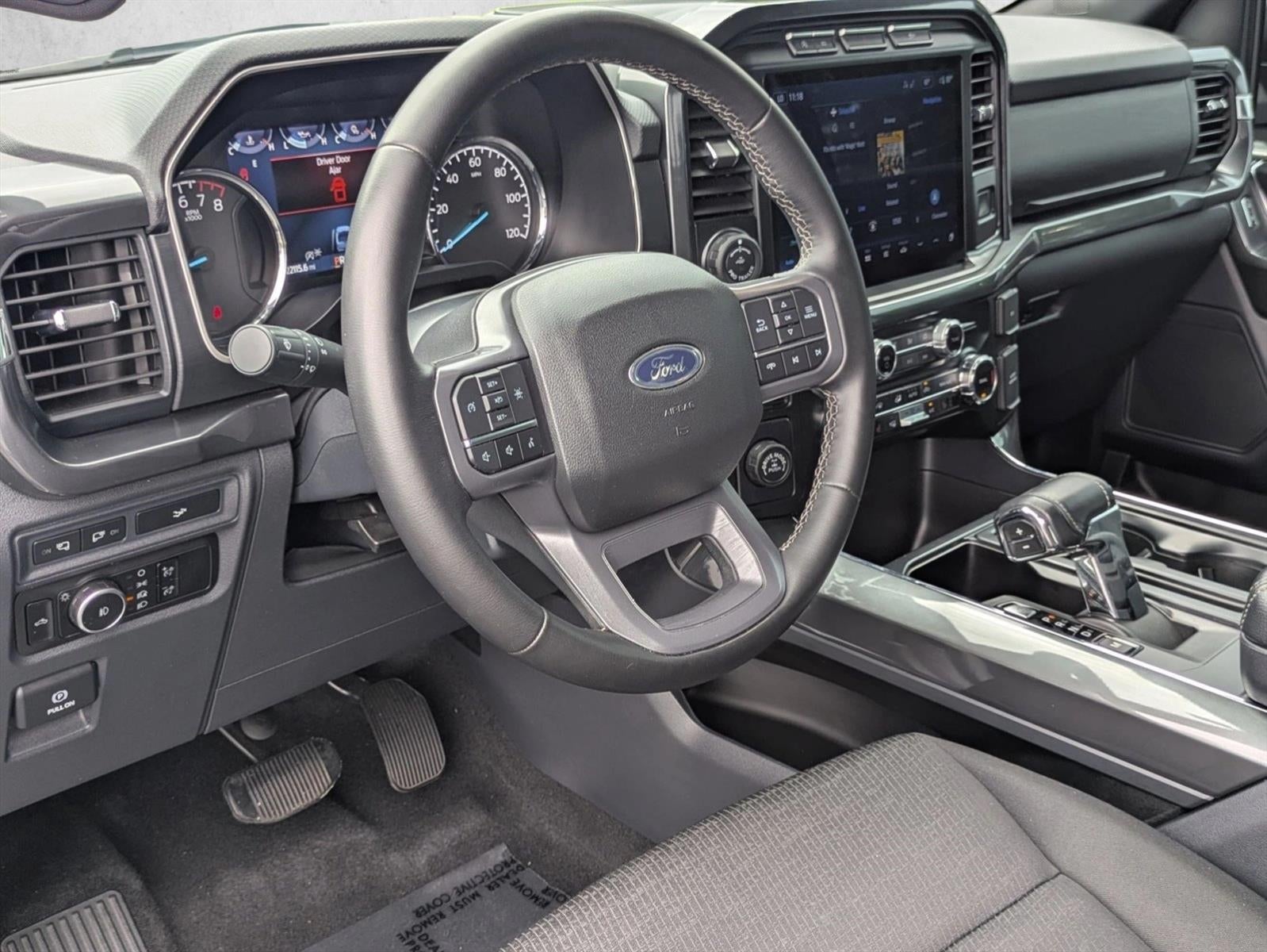 2023 Ford F-150 XLT 2WD SuperCrew 5.5' Box