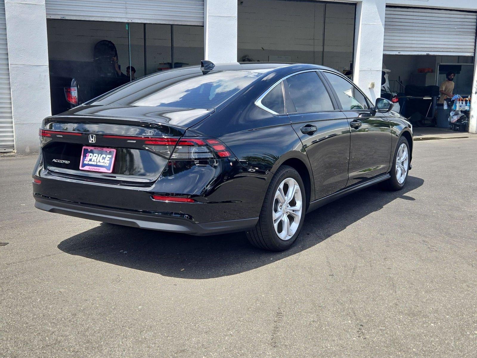 2025 Honda Accord Sedan LX CVT