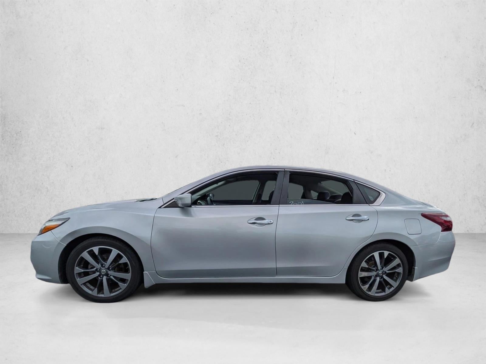 2017 Nissan Altima 2.5 SR Sedan