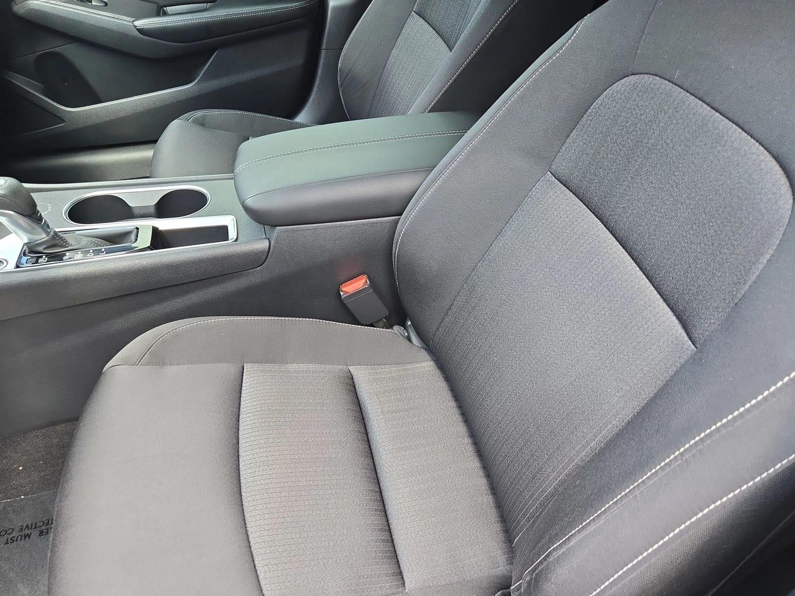 2022 Nissan Altima 2.5 SV Sedan