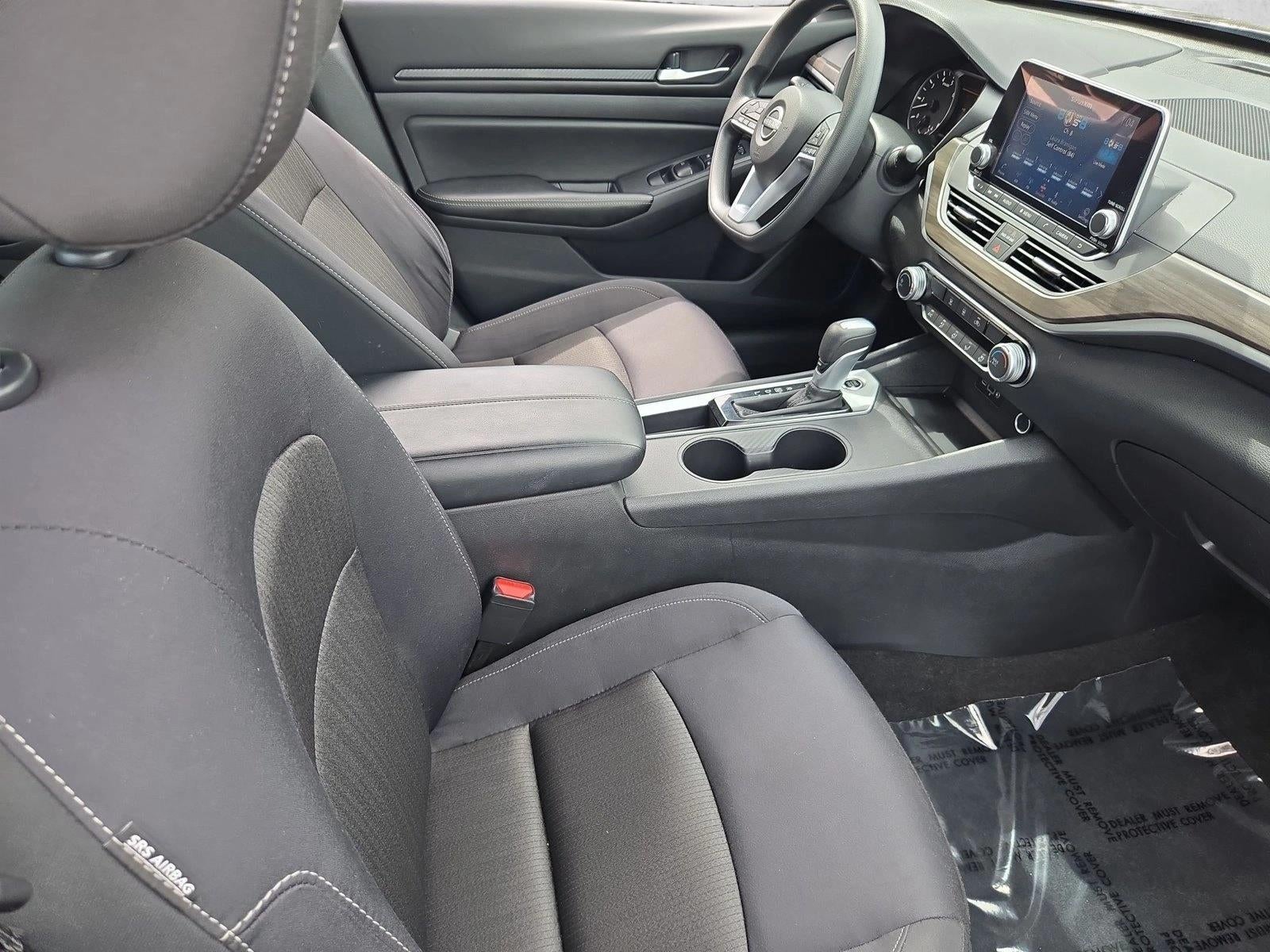 2025 Nissan Altima SV FWD