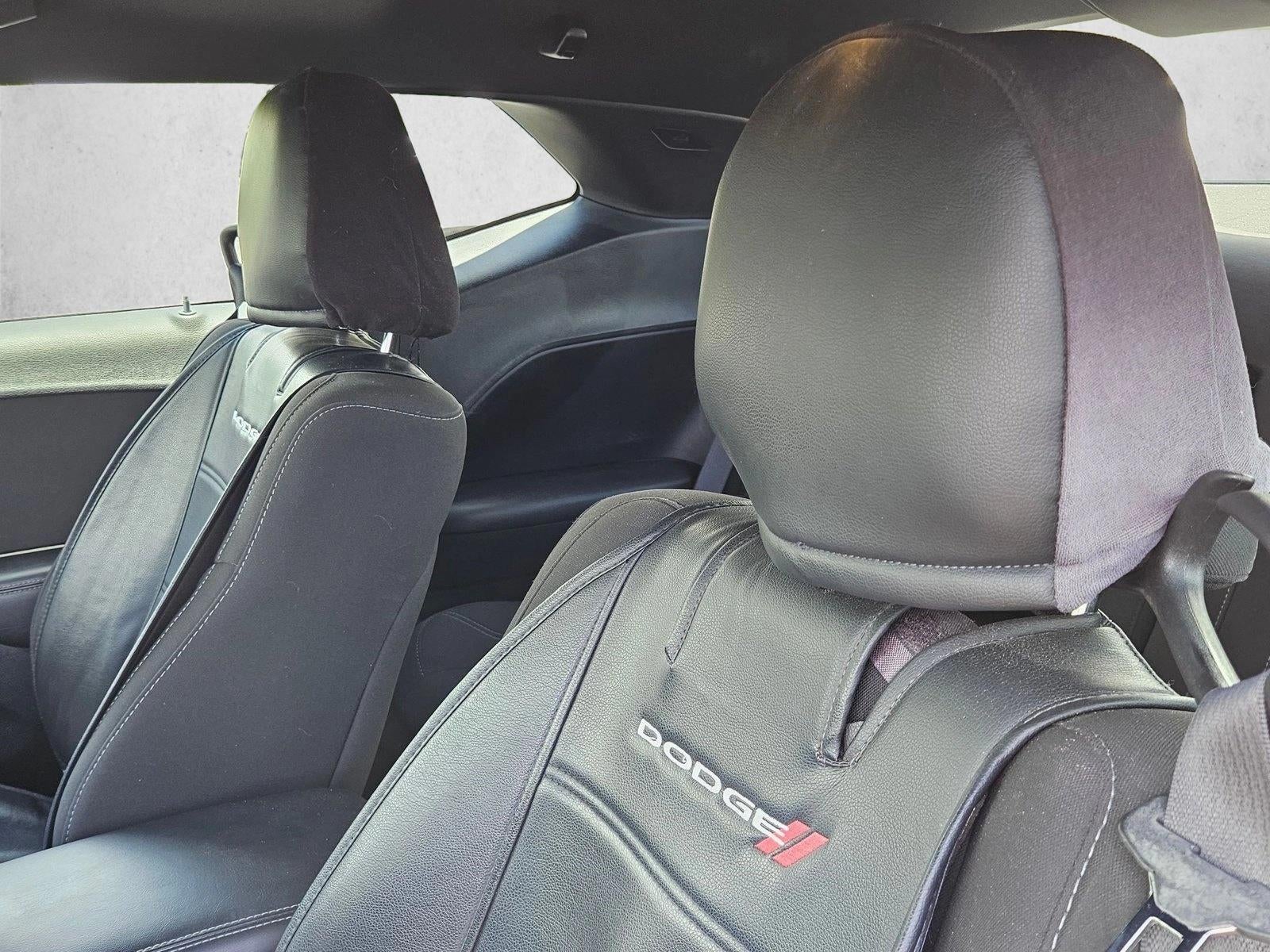 2020 Dodge Challenger SXT RWD