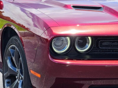 2020 Dodge Challenger SXT RWD