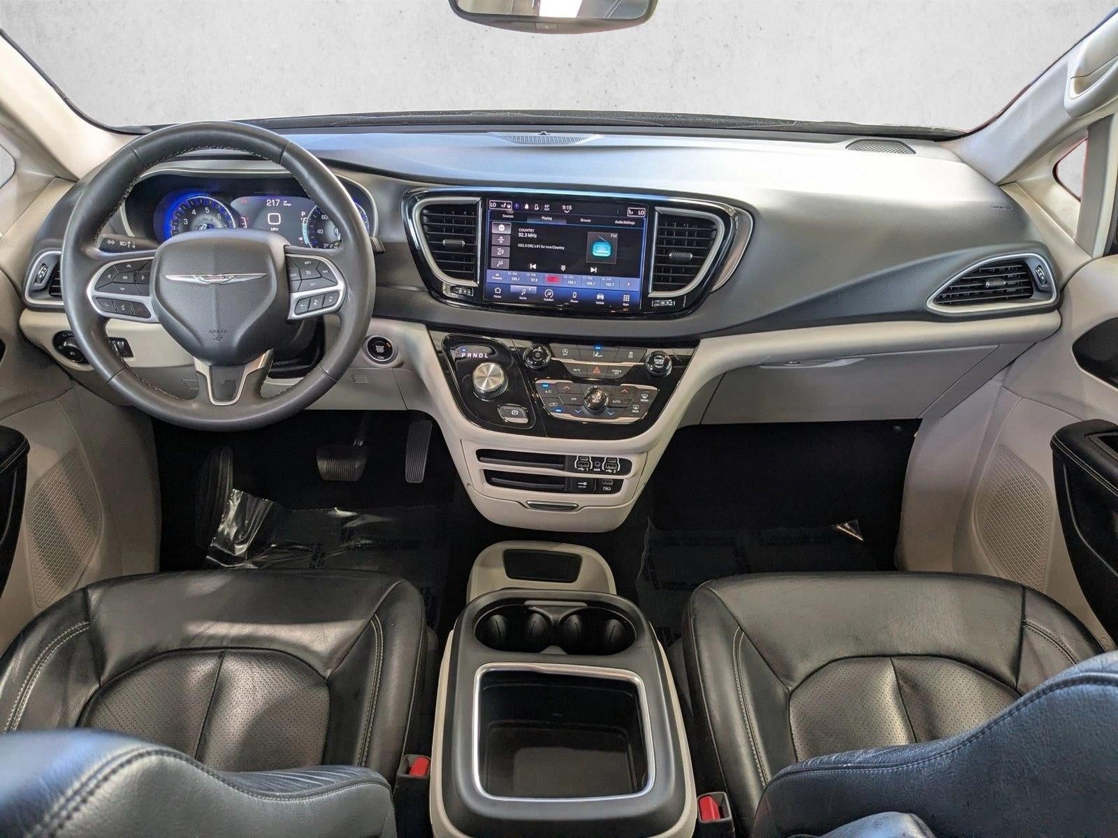 2022 Chrysler Pacifica Touring L FWD