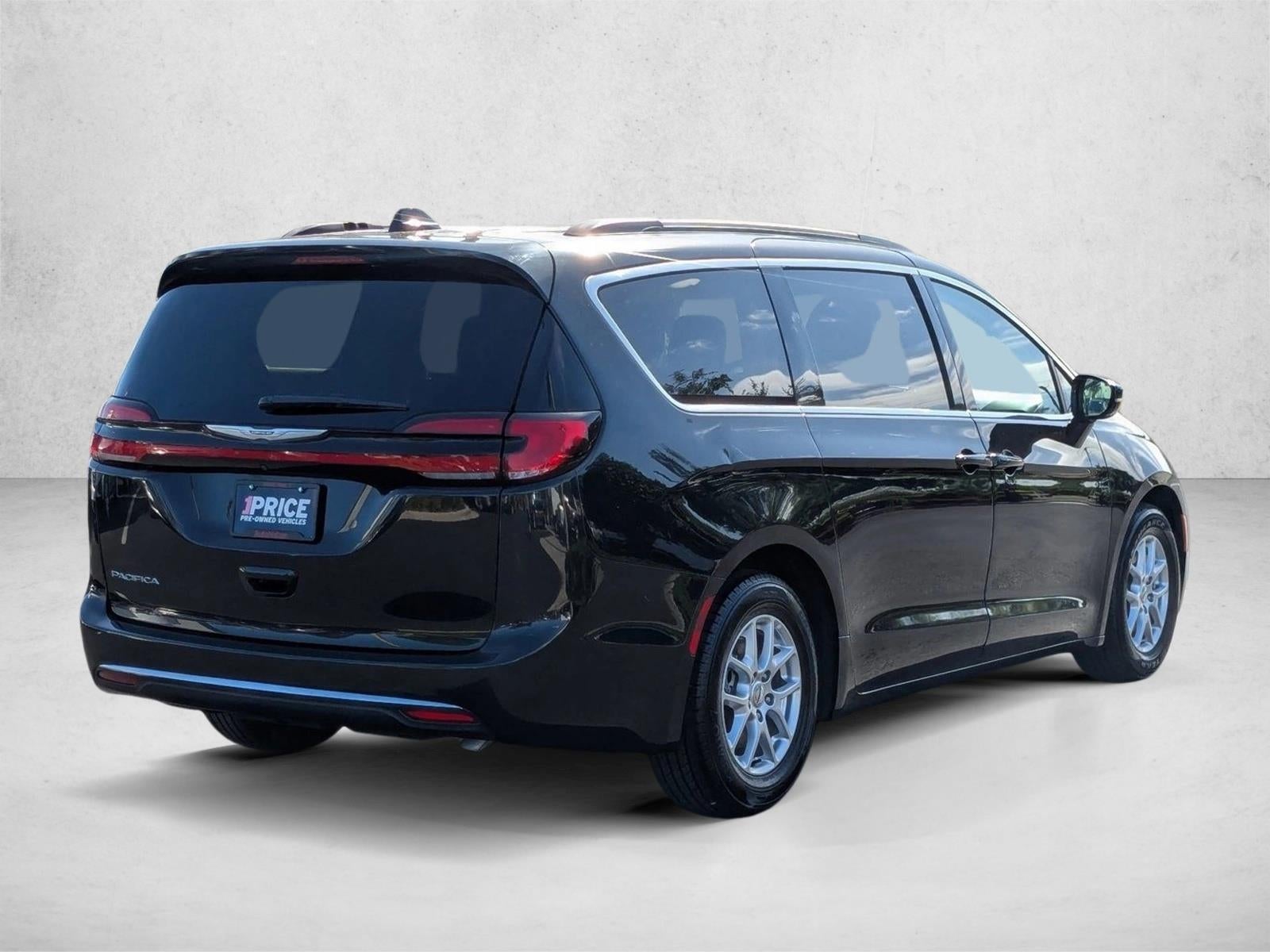 2022 Chrysler Pacifica Touring L FWD