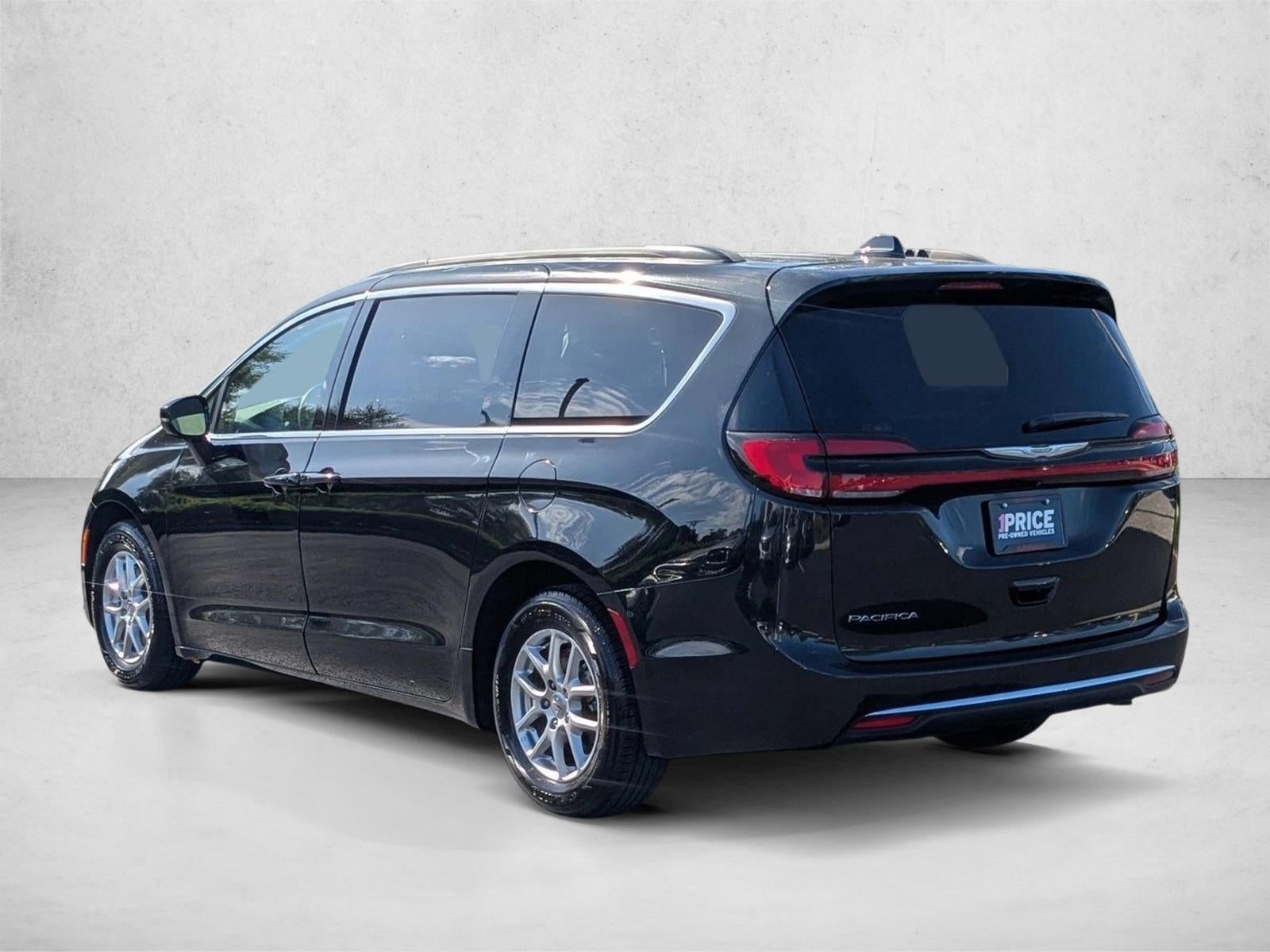 2022 Chrysler Pacifica Touring L FWD