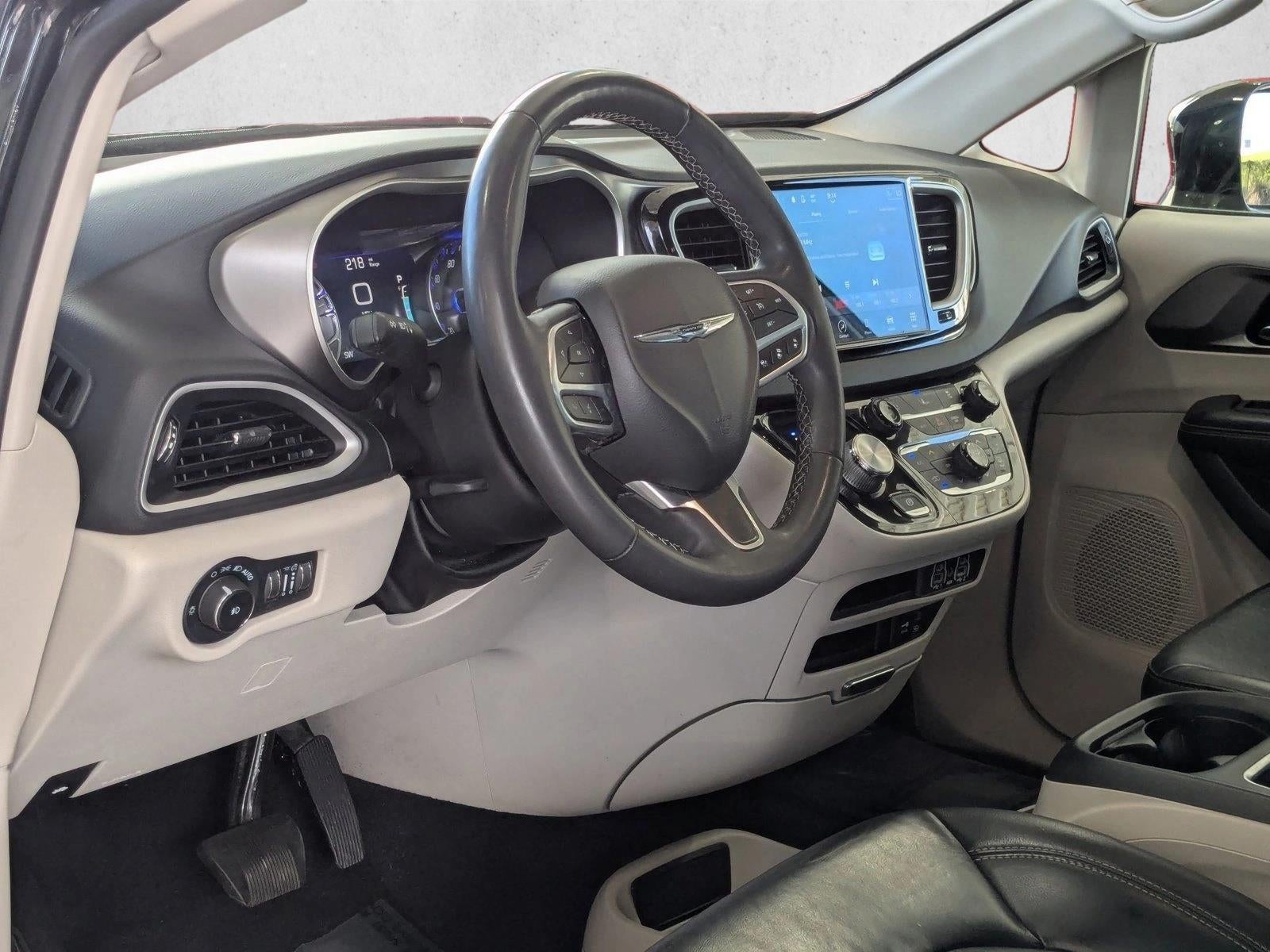 2022 Chrysler Pacifica Touring L FWD