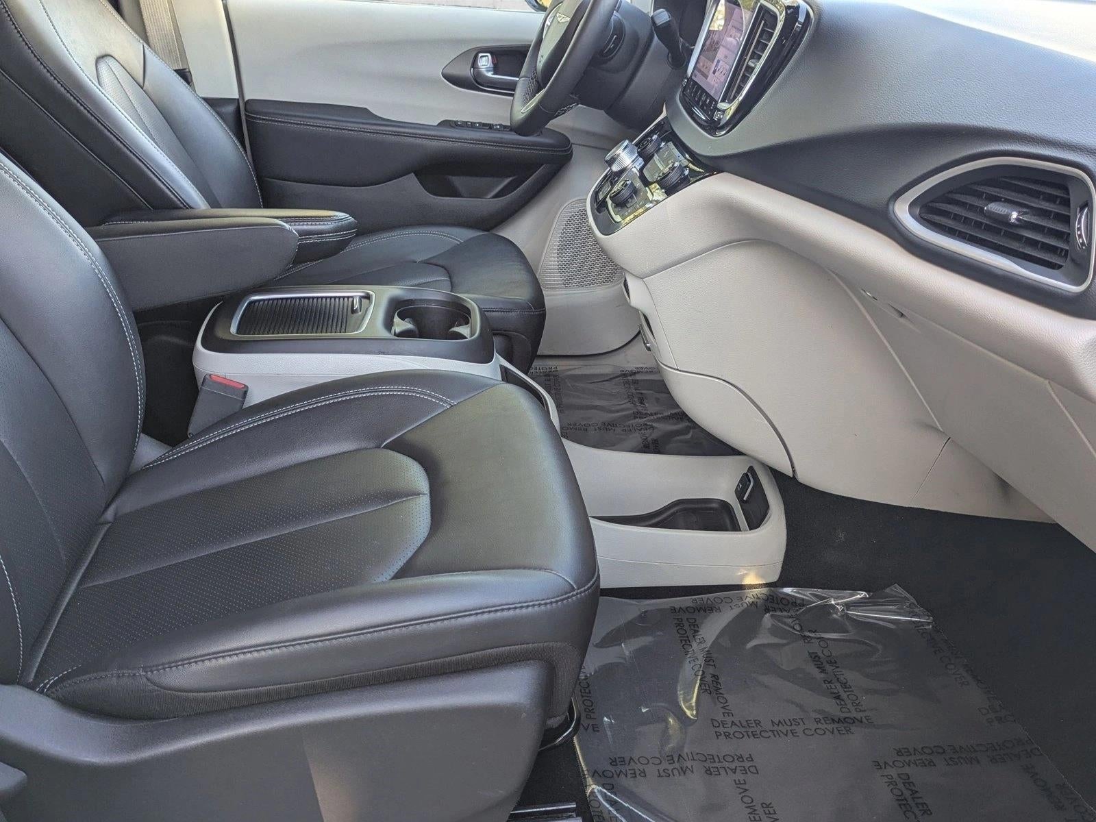 2024 Chrysler Pacifica Touring L FWD