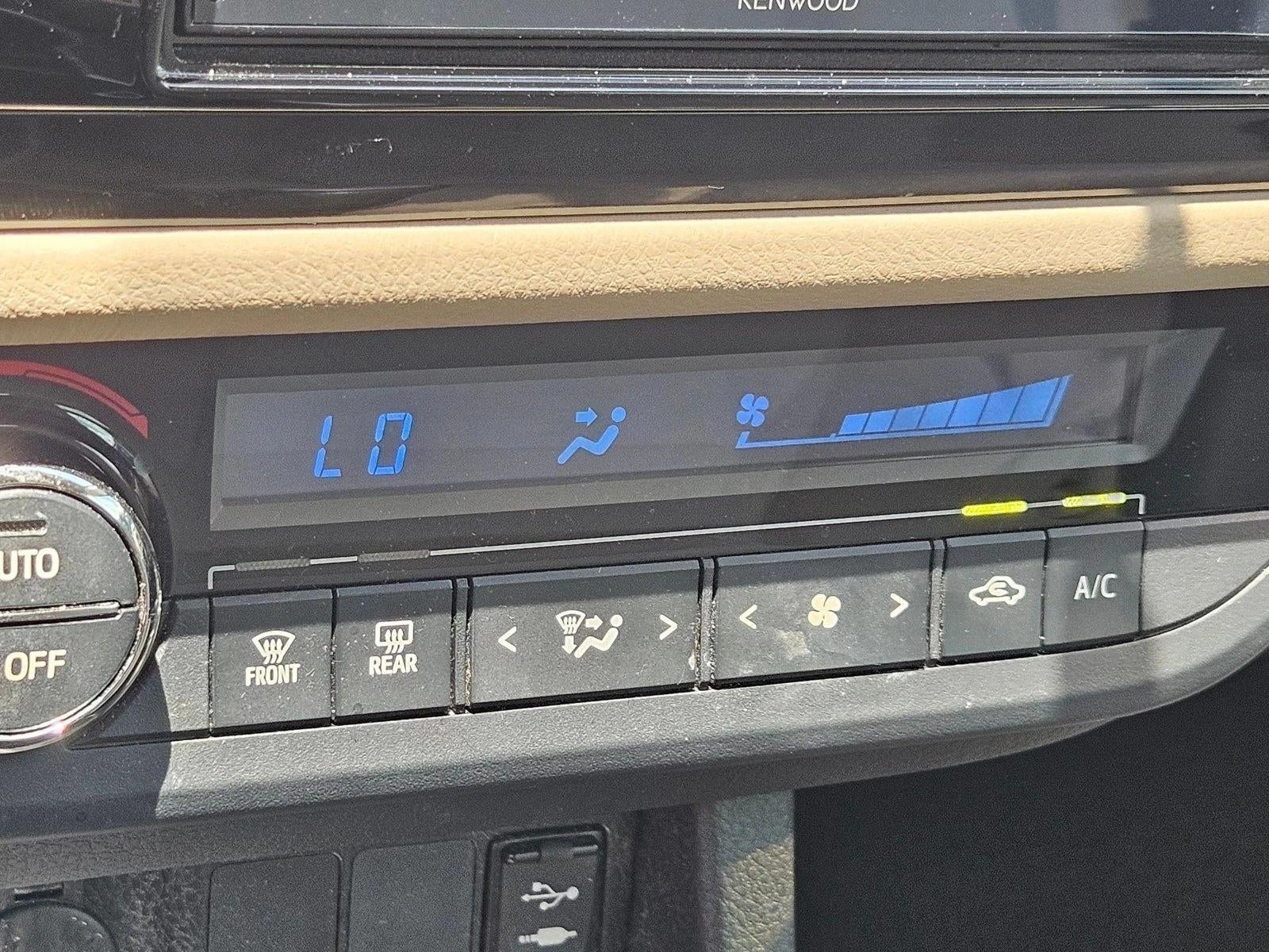 2016 Toyota Corolla 4dr Sdn CVT Auto LE (Natl)