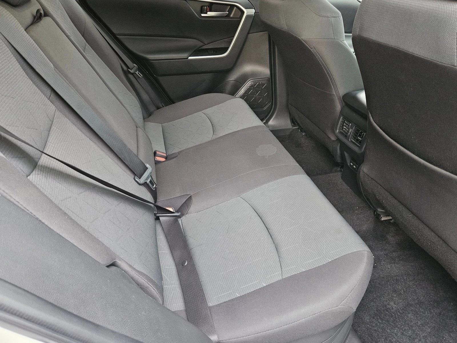 2025 Toyota RAV4 Hybrid XLE AWD (Natl)
