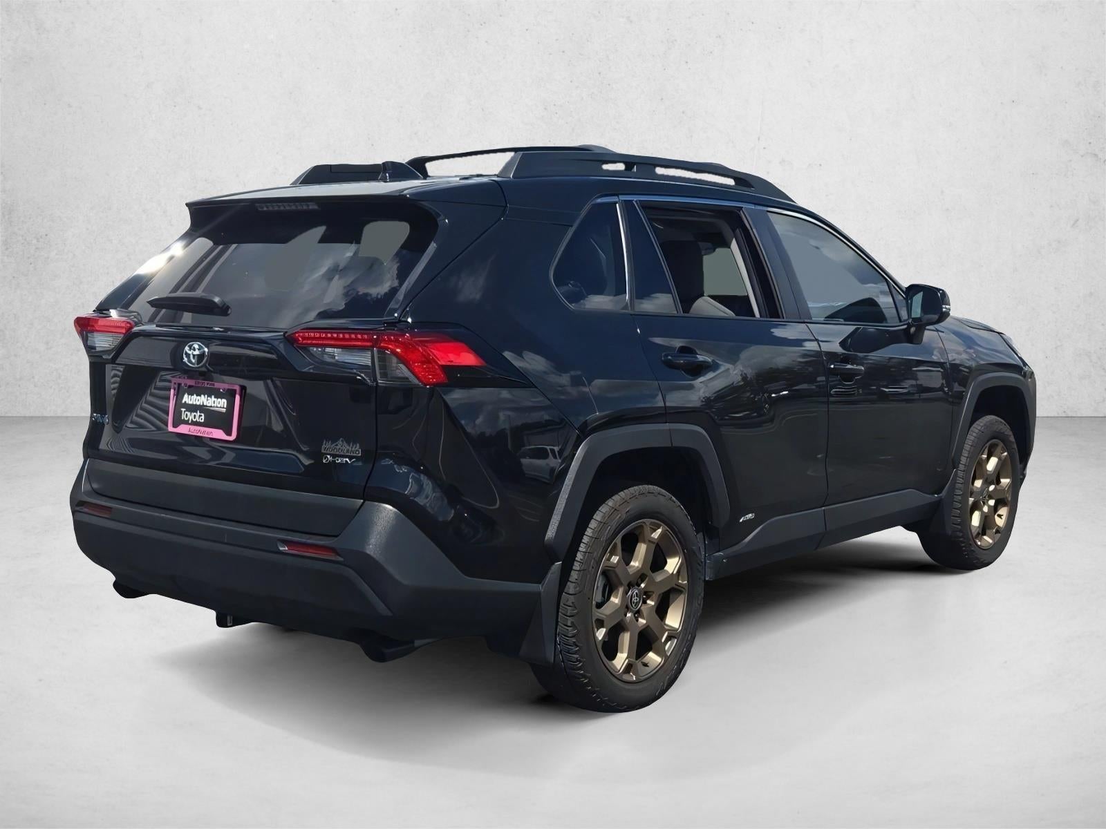 2025 Toyota RAV4 Hybrid Woodland AWD (Natl)