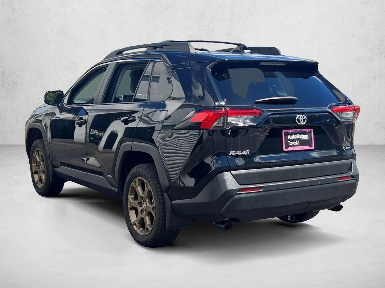 2025 Toyota RAV4 Hybrid Woodland AWD (Natl)