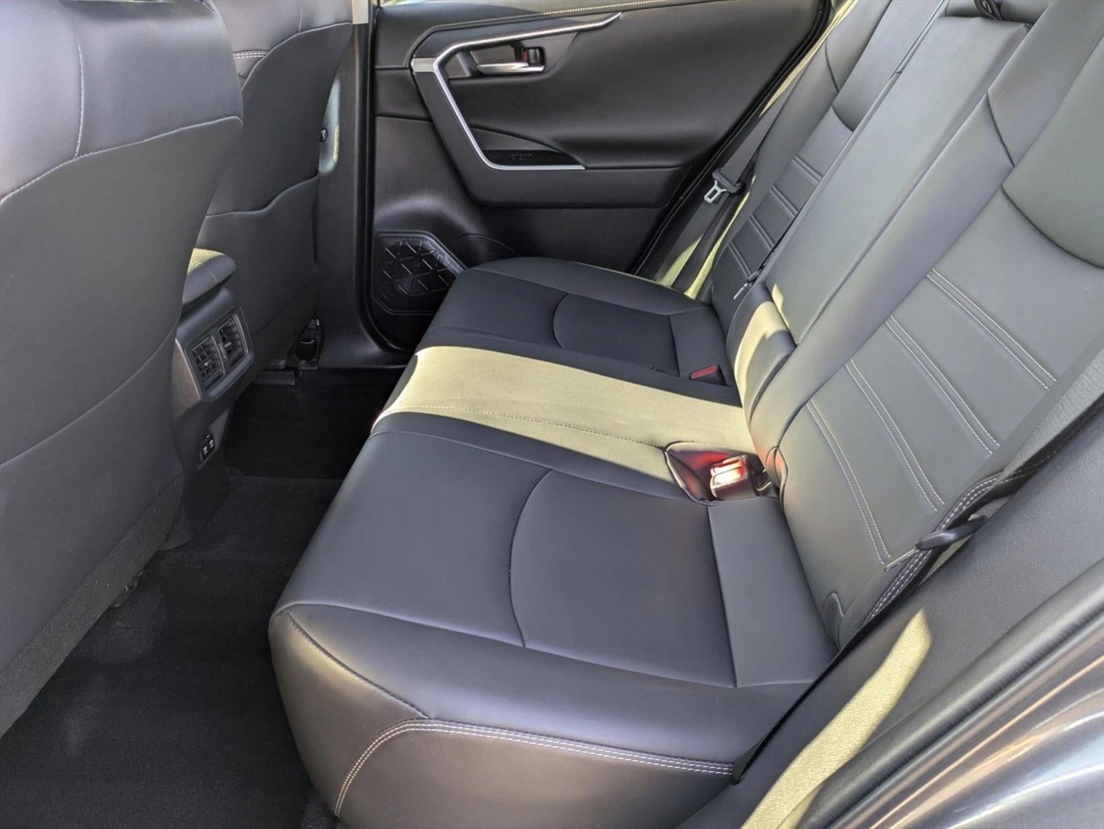 2020 Toyota RAV4 Limited FWD (Natl)