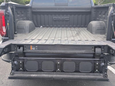 2023 GMC Sierra 1500 Crew Cab Short Box 4-Wheel Drive SLT