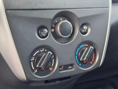 2018 Nissan Versa Sedan SV CVT