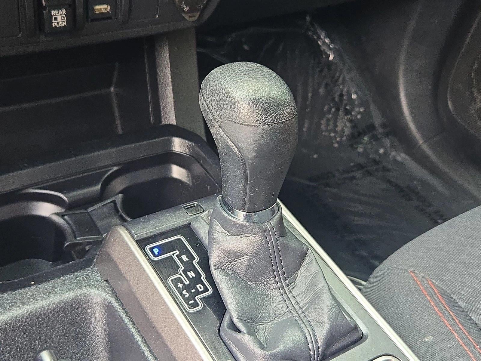 2022 Toyota Tacoma 2WD 2WD SR5 Double Cab 5' Bed V6 AT (GS)