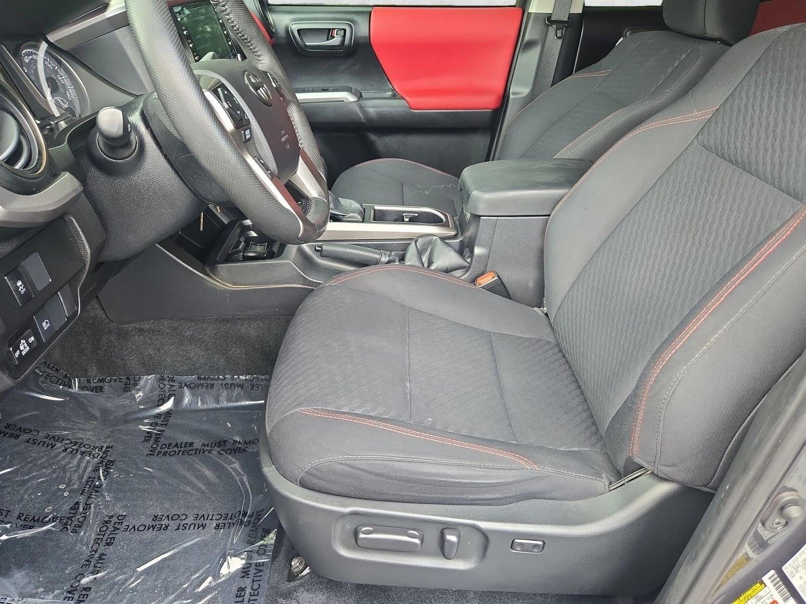 2022 Toyota Tacoma 2WD 2WD SR5 Double Cab 5' Bed V6 AT (GS)