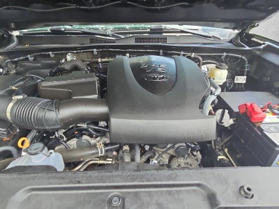 2022 Toyota Tacoma 2WD 2WD SR5 Double Cab 5' Bed V6 AT (GS)