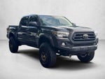 2022 Toyota Tacoma 2WD 2WD SR5 Double Cab 5' Bed V6 AT (GS)