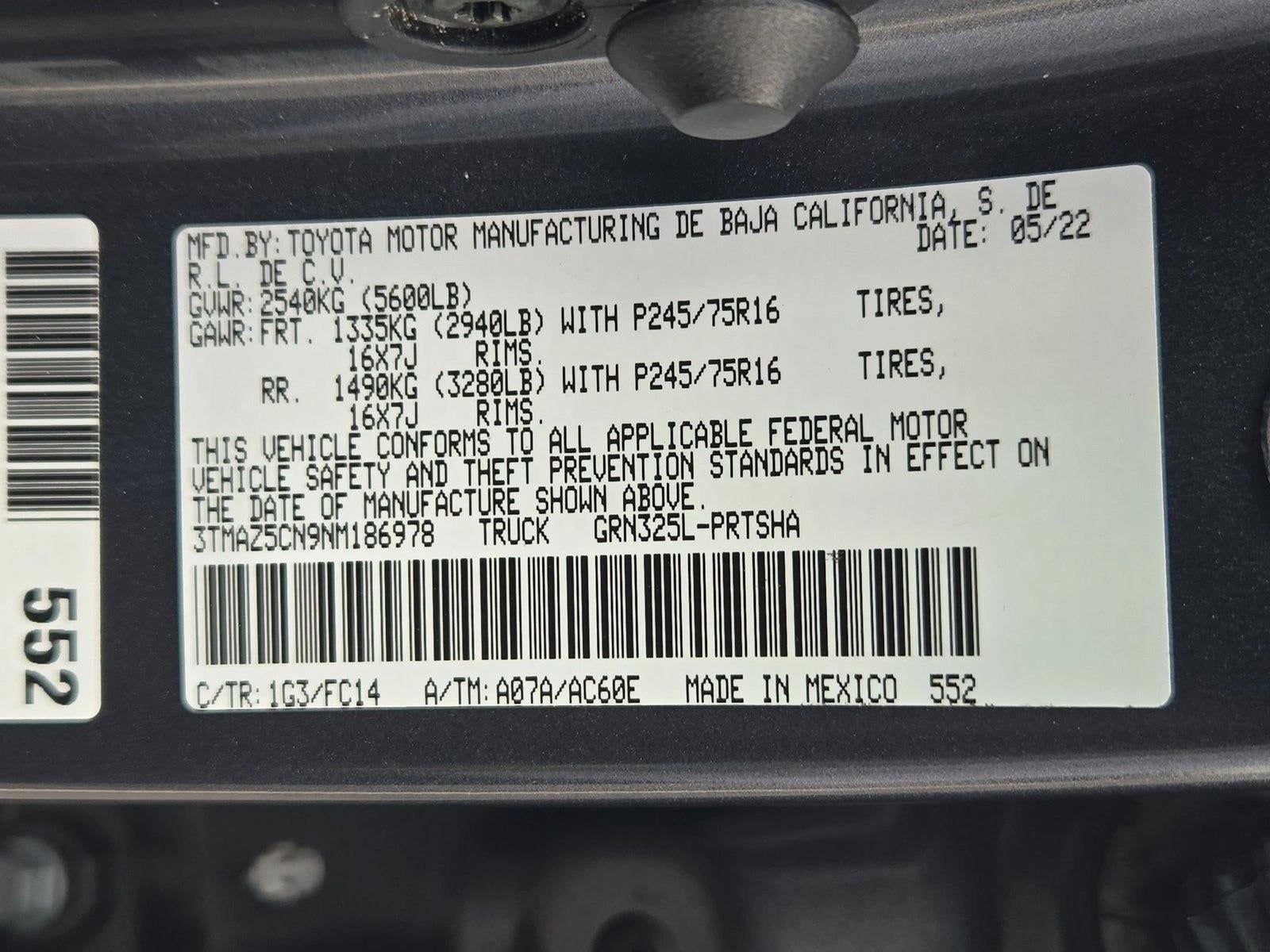 2022 Toyota Tacoma 2WD 2WD SR5 Double Cab 5' Bed V6 AT (GS)
