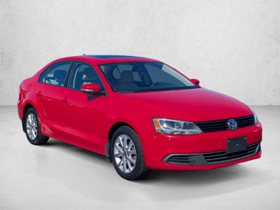 2012 Volkswagen Jetta 4dr Auto SE with Convenience & Sunroof PZEV Sedan