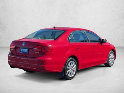 2012 Volkswagen Jetta 4dr Auto SE with Convenience & Sunroof PZEV Sedan