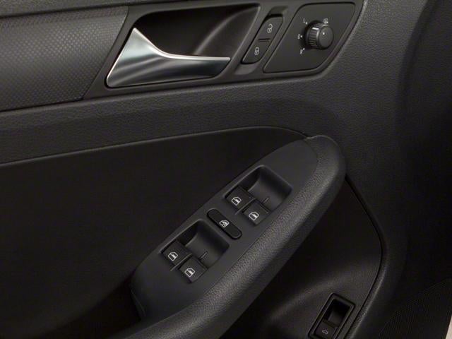 2012 Volkswagen Jetta 4dr Auto SE with Convenience & Sunroof PZEV Sedan