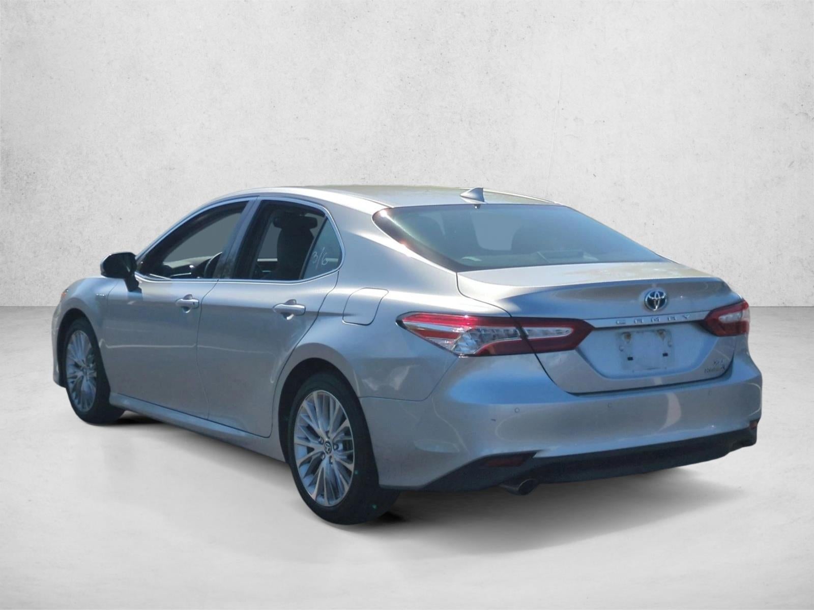 2018 Toyota Camry Hybrid XLE CVT (Natl)