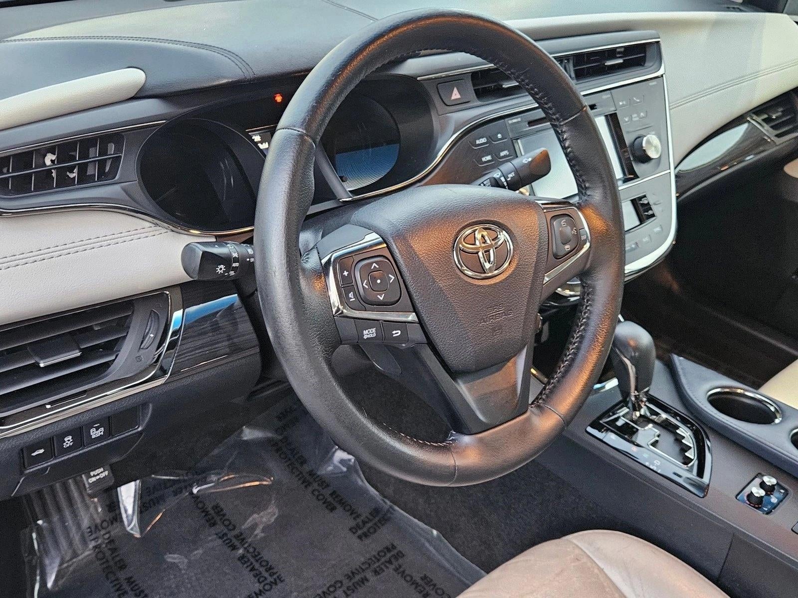 2015 Toyota Avalon Hybrid 4dr Sdn XLE Touring (Natl)