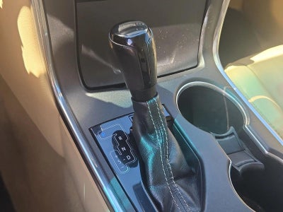2017 Toyota Camry XLE Auto (SE)