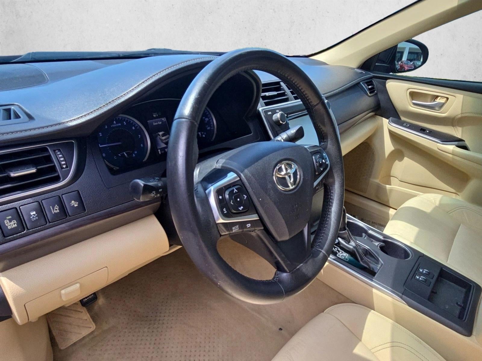 2017 Toyota Camry XLE Auto (SE)
