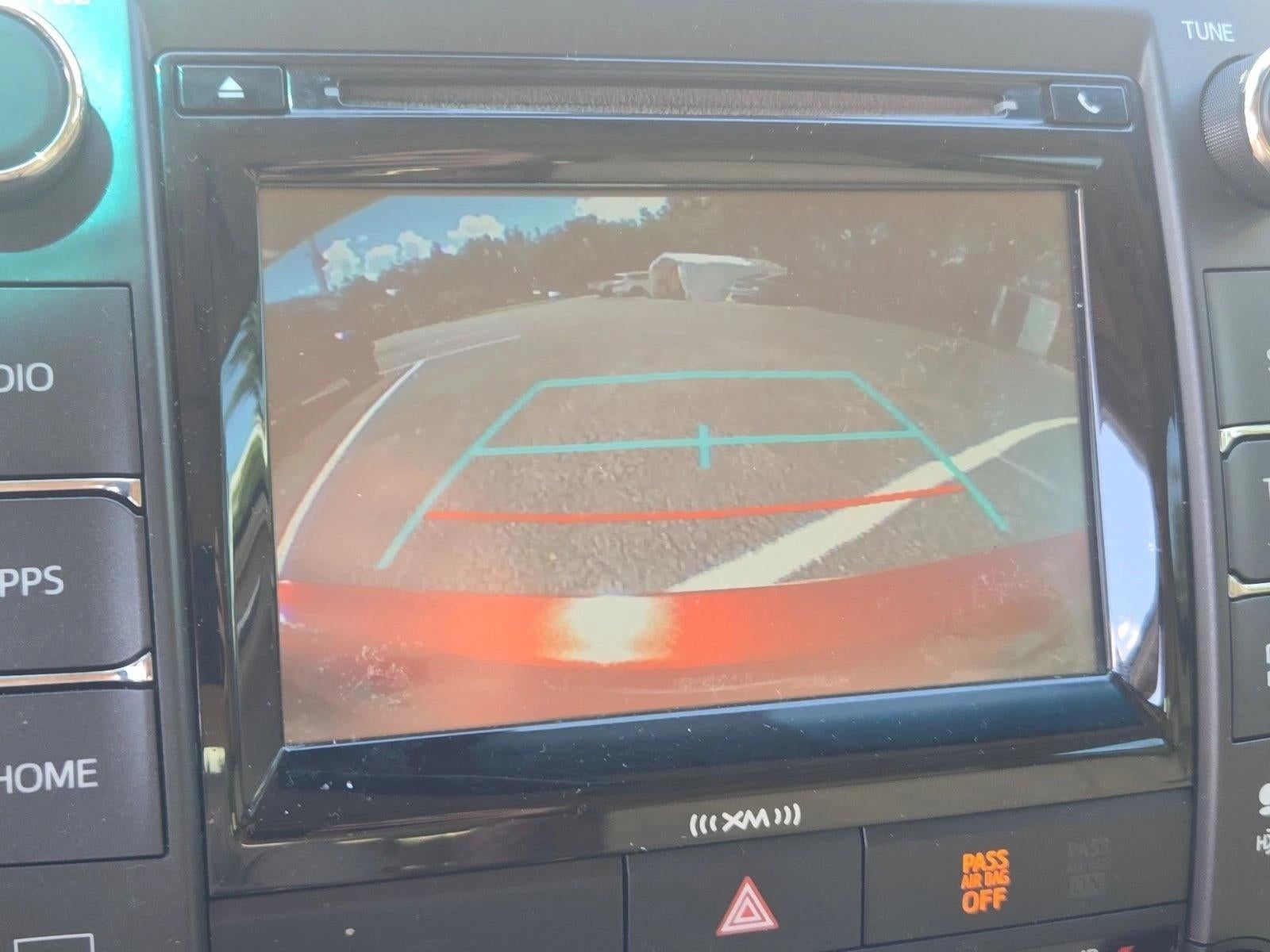 2017 Toyota Camry XLE Auto (SE)