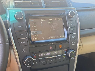 2017 Toyota Camry XLE Auto (SE)